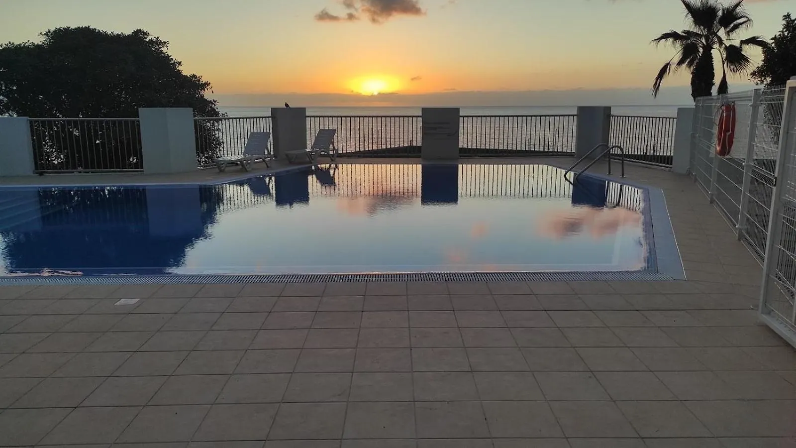اتصالات Apartments Gigantes Sunrises 